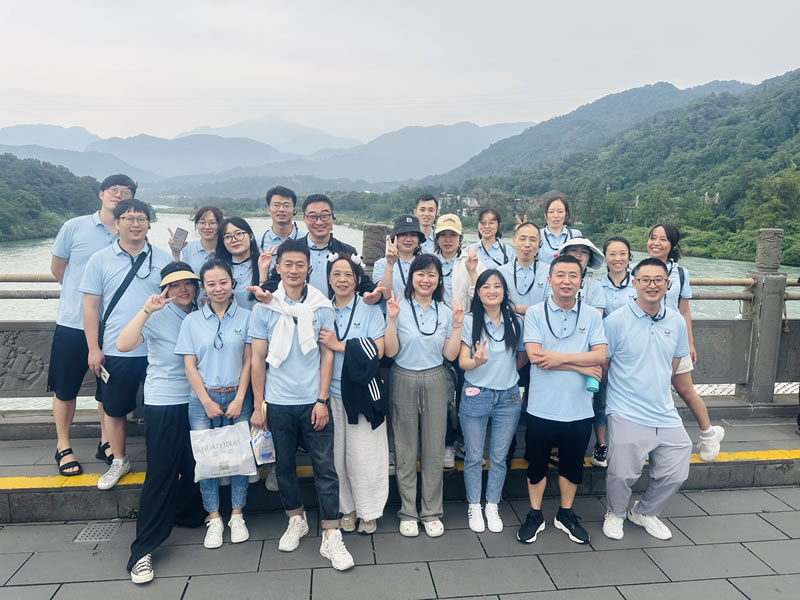 绵阳市ku酷游官网医疗器械有限公司团建之旅：：共赴都江堰，凝聚ku酷游官网之魂3.jpg
